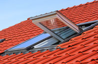 Clapper roof window